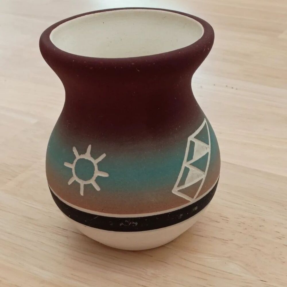 Sioux Pottery Made by Red Feather Native American Small 4 Inch Vase